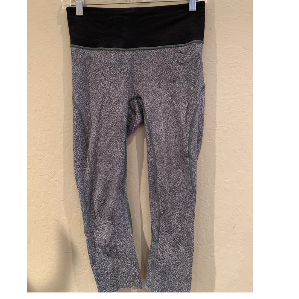 LuluLemon Leggings-High Waist